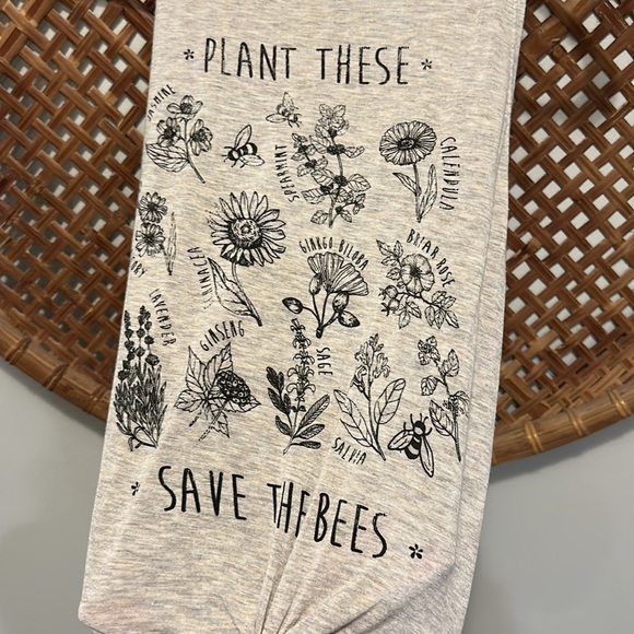 “Plant these, save the bees!” Soft tank - small - Picture 2 of 10